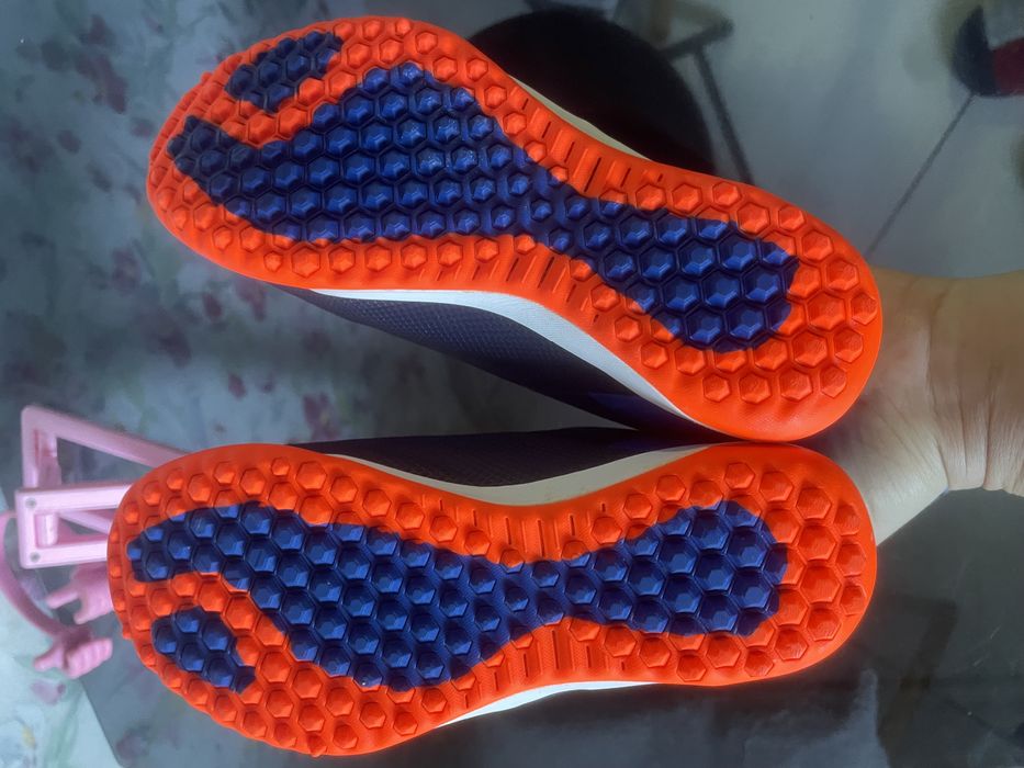 Футзалки,бутсы,кеды Decathlon,Puma