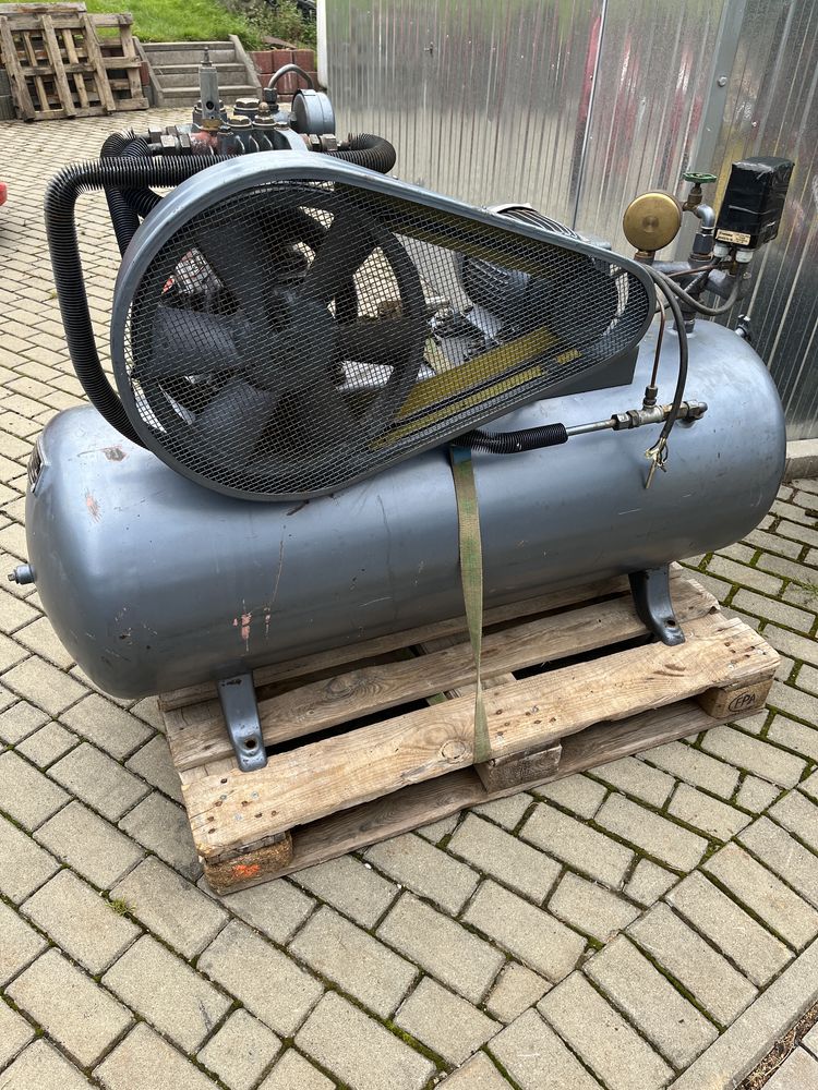Sprężarka dwutłokowa- 175 l/min