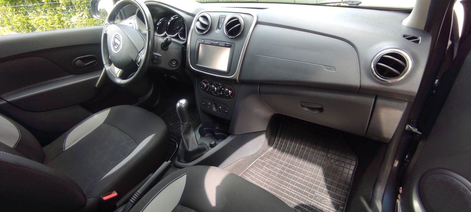 Dacia Sandero StepWay Benzyna Klima Nawi Tablet - Faktura