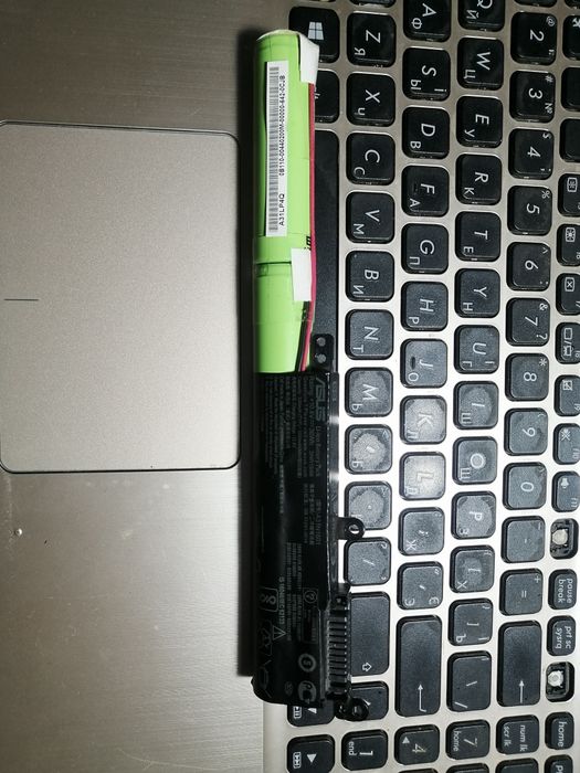 Бюджетный ноутбук Asus R541n