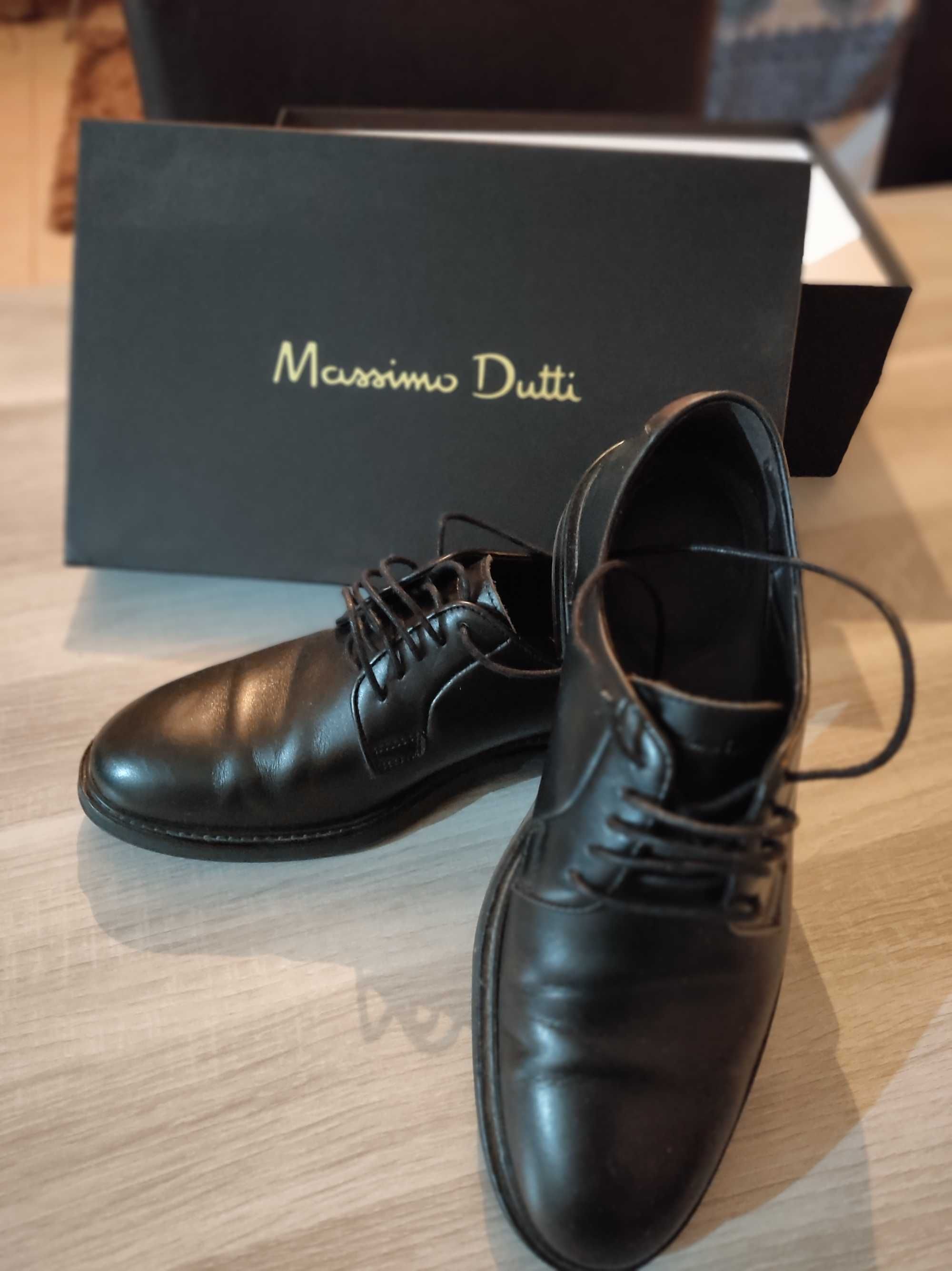 Sapatos Massimo Dutti