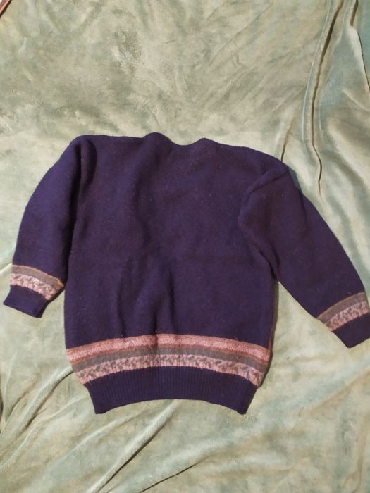 Свитер детский(100%)шерсть.Tulchan
