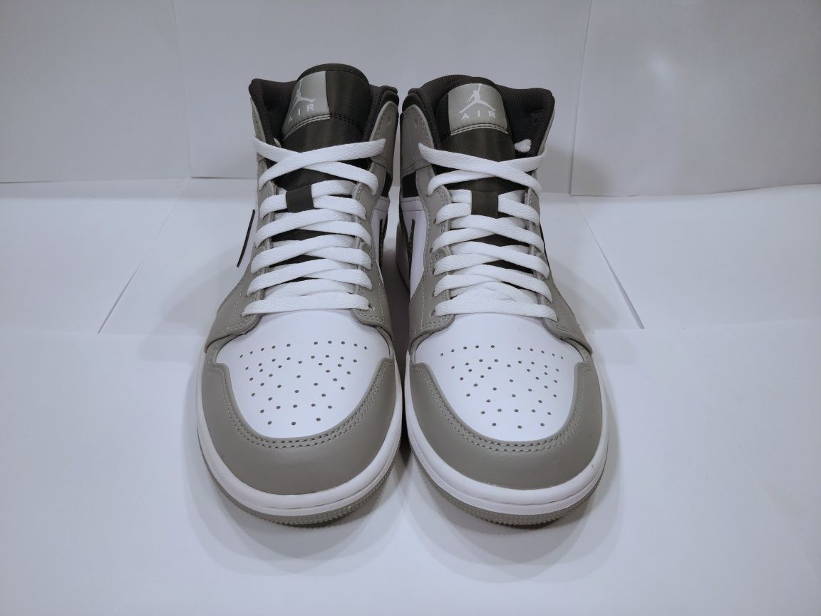 Jordan 1 mid Smoke Grey [42, 44]