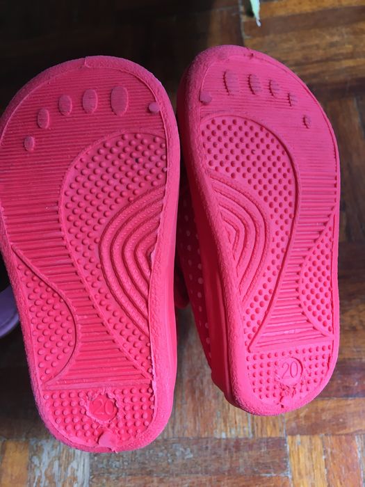Pantufas bebe - tamanho 20 - quase novas