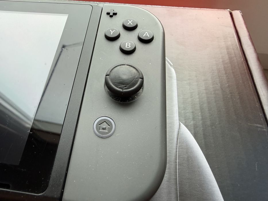 Nintendo switch v2 2019