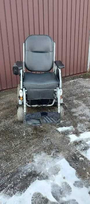 Sprzedam używany wózek inwalidzki elektryczny 6km/h