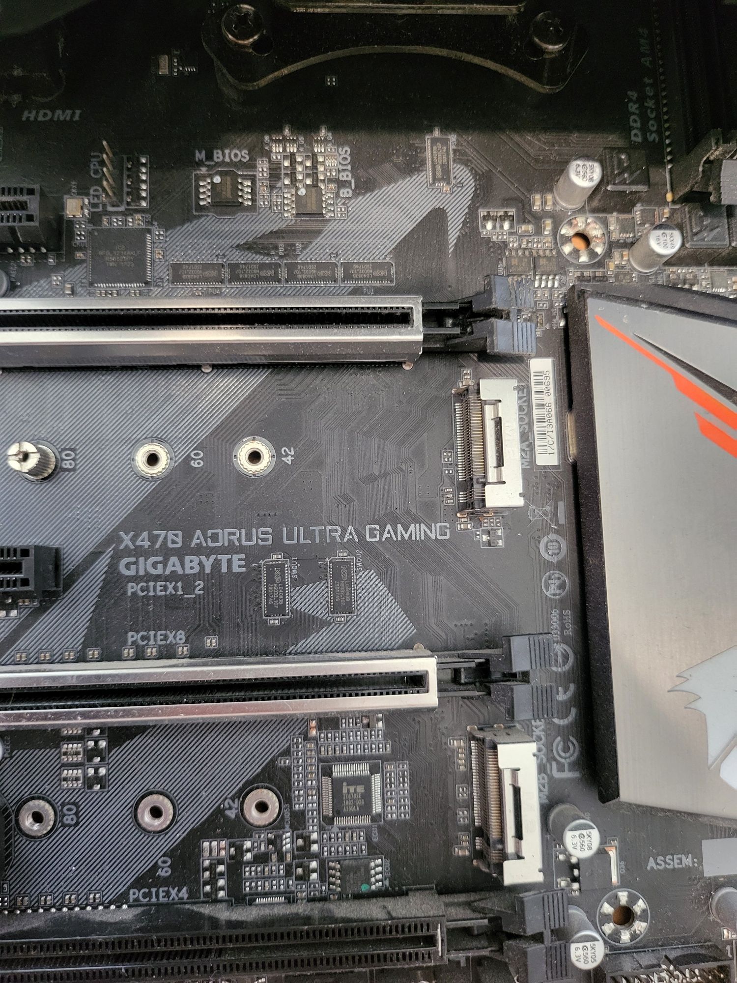 Ryzen 5 5600, X470 Aorus Ultra Gaming, 16Gb DDR4