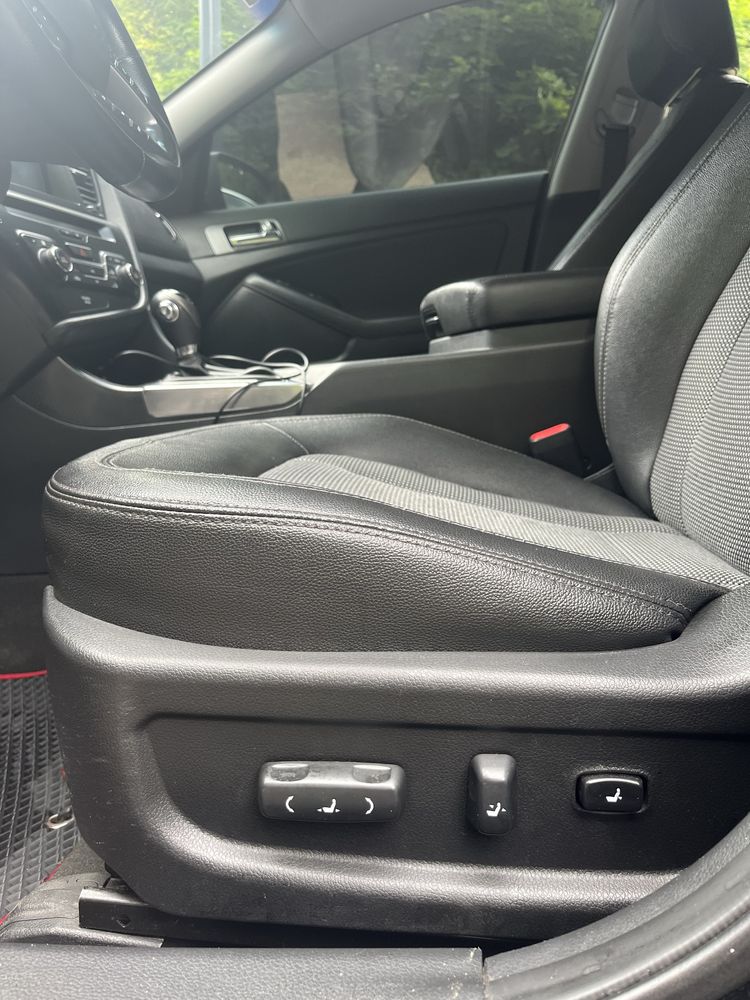 Продам Kia Optima 2011