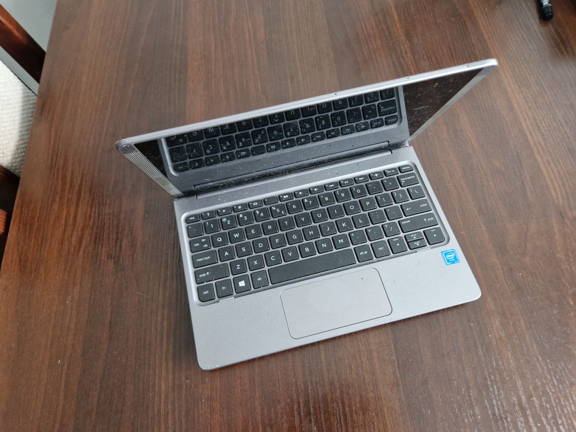 Laptop HP Pavilion x2 Datachable Win10/2/256GB SSD