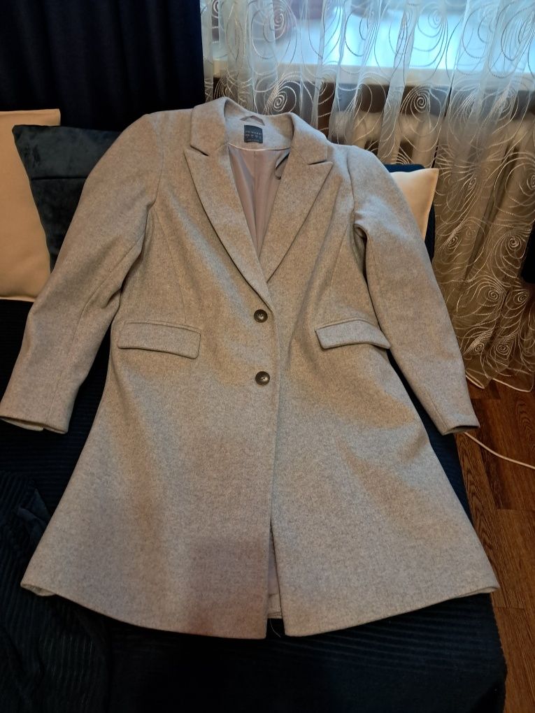 Пальто женское Primark Размер 10 (М)