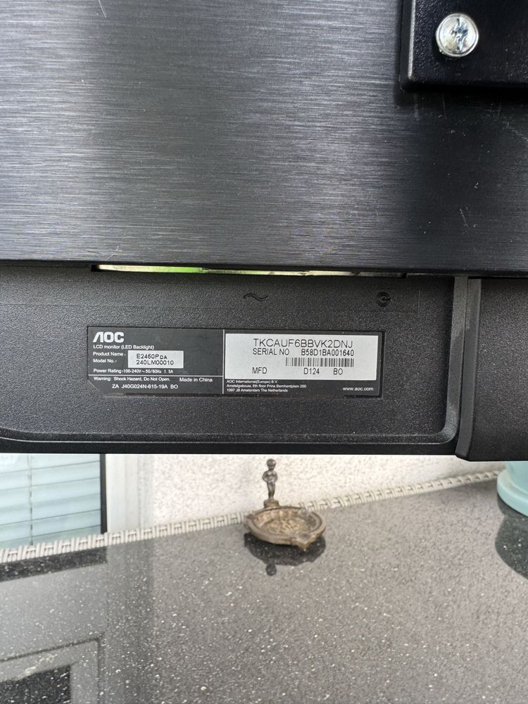 monitor AOC 24cal