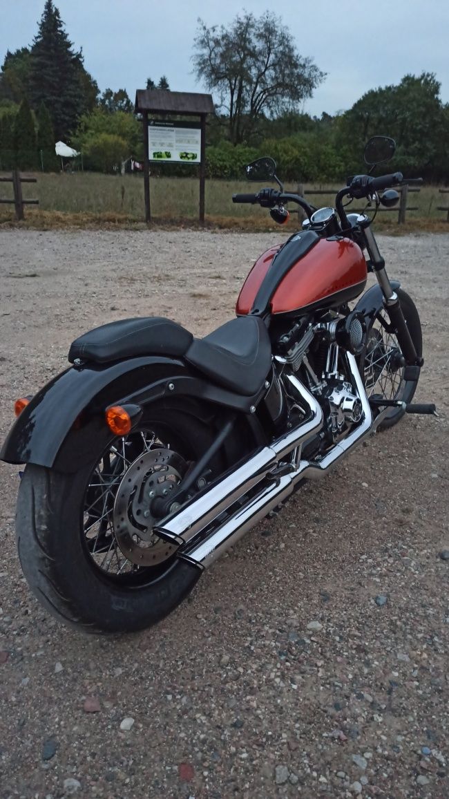 Harley-Davidson FXS softail blackline