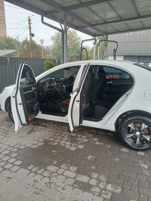 Продам автомобіль 2016р.