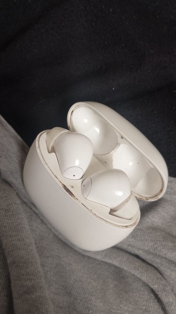 Airpods type-c беушні