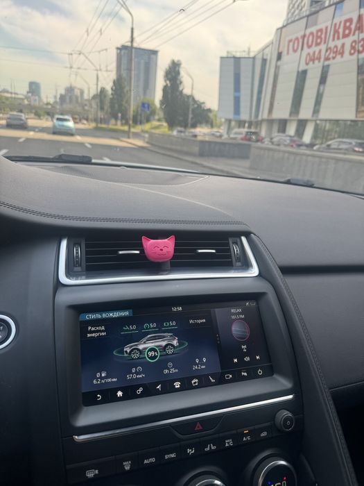 Ягуар E-Pace , Jaguar .