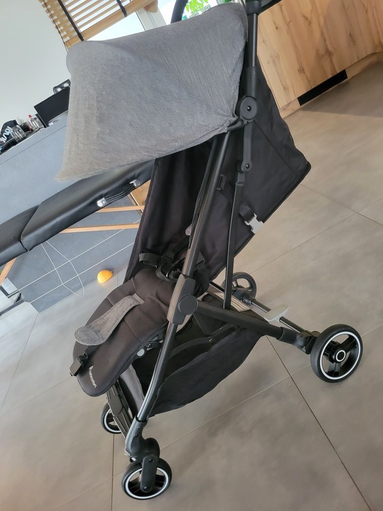 Bebe Confort Bonny Lekki wózek spacerowy do 22kg
