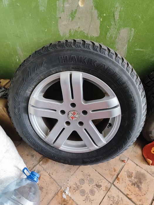 Диски 16 с резинкой 235 60 16