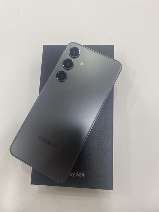 Samsung s24 como novo