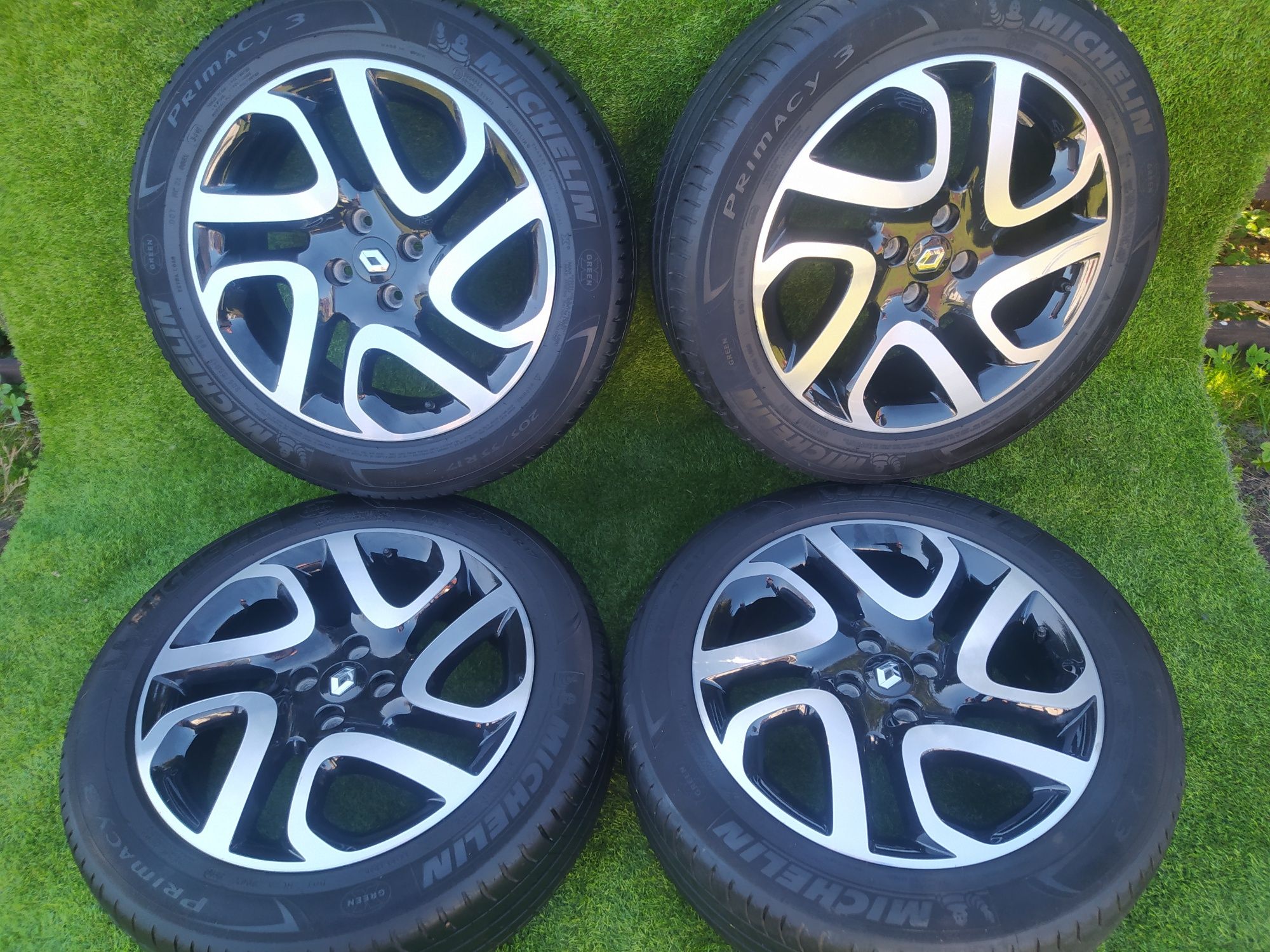 Felgi koła Renault Captur 205/55 R17 Lato