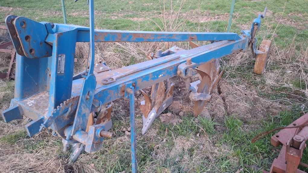 Pług rabewerk 3 skibowy przedpłużki krój