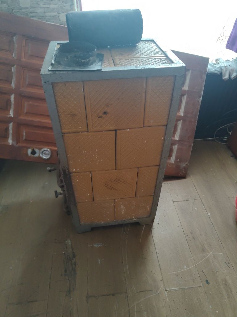Sprzedam piec pokojowy