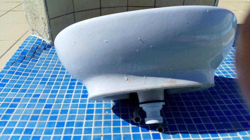 Bacia para bancada
entrega em mãos na zona de Quarteira