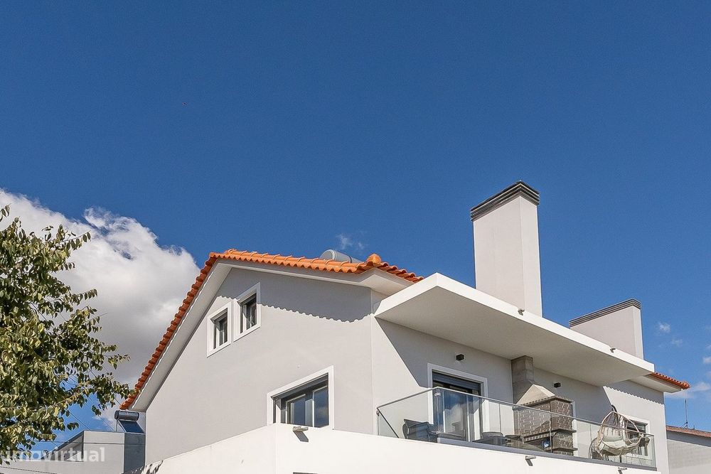 Andar do Moradia com vista sobre Lisboa