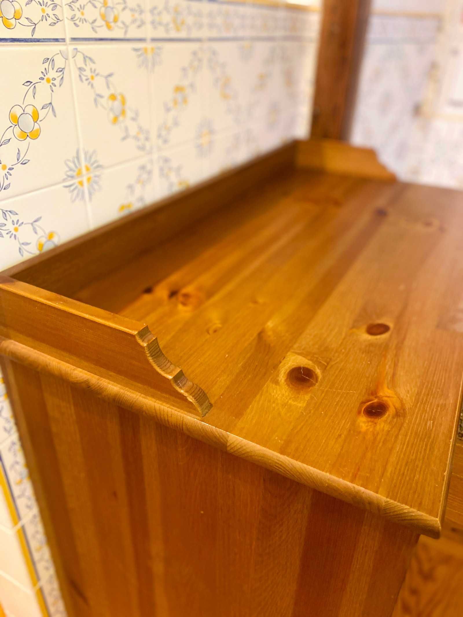 Cómoda IKEA Leksvik – 4 Gavetas