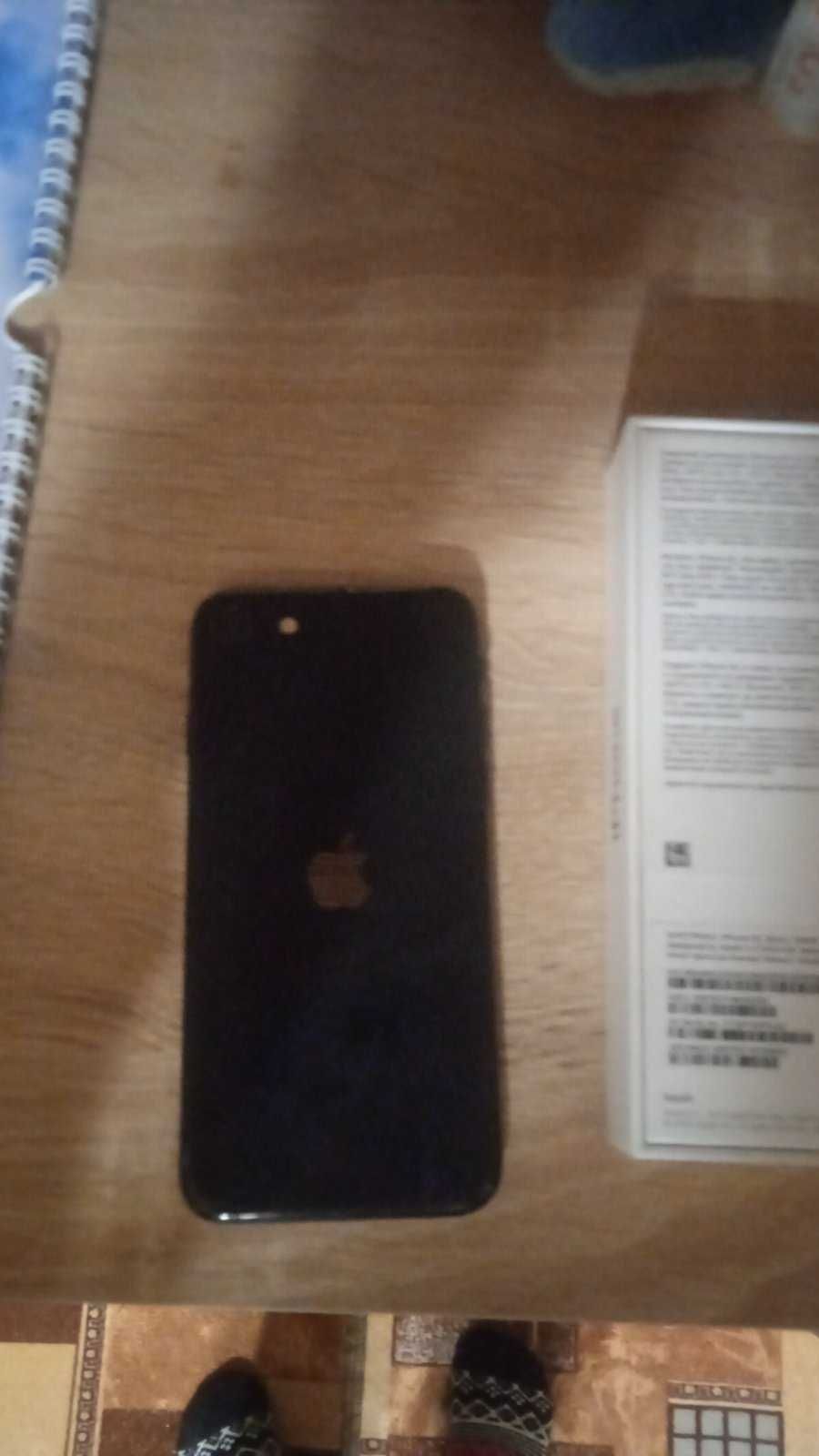Apple iPhone SE 2020 128gb Black (Чорний)
