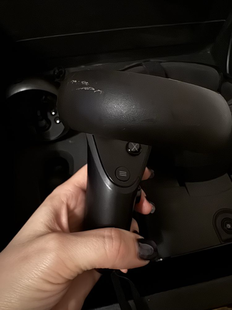 Продаю по хорошей цене Oculus rift s