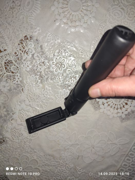 Селфі палка,(штатив) Недорого.Нова.