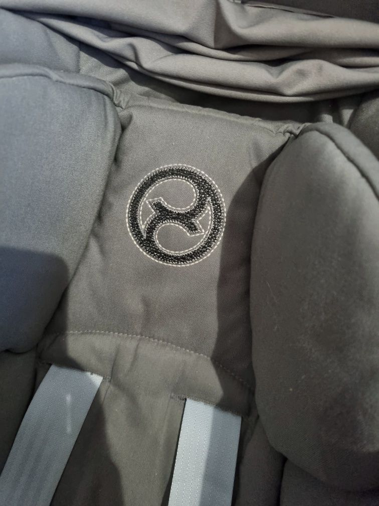 Cybex CLOUD Z i-Size Fotelik dla dziecka