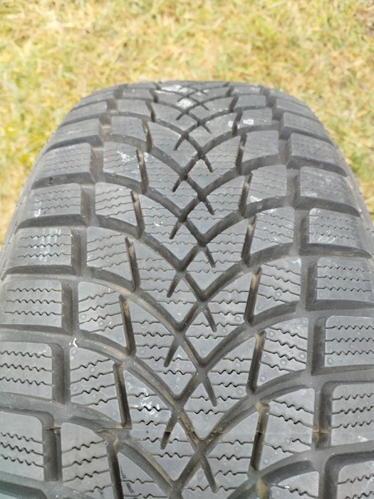 Zimowa Opona nieużywana Dayton 205/55 r16