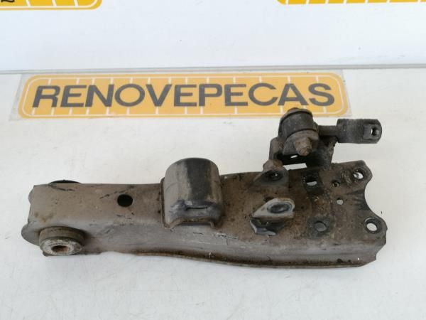 Braço de suspensão frente direito TOYOTA HiAce IV (LXH1_, RZH1_, LH1_)