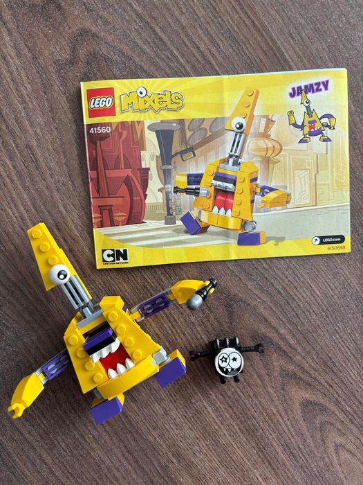 LEGO Mixels Jamzy # 41560
(Cartoon Network)
Idades 6+
70 peças