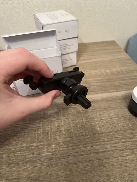 Тримач-паук для автомобілю