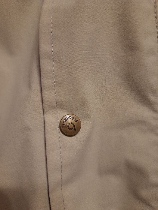 Курточка berghaus