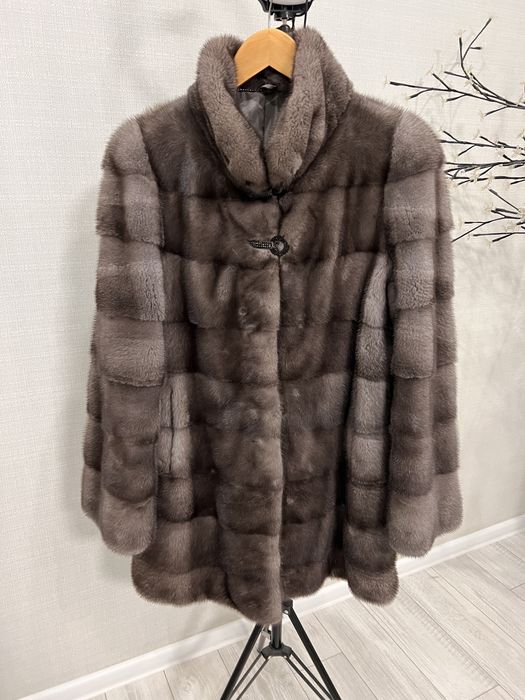 Шуба ! Норка натуральна! Норкова шуба! Реальному покупцю торг!