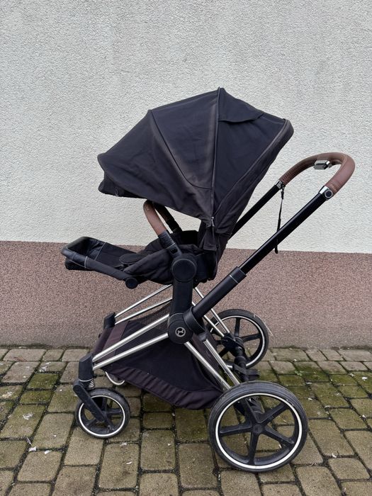 Sprzedam wozek spacerowy marki cybex priam 4.0