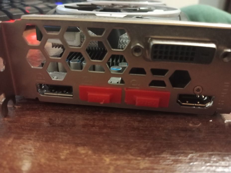 Видеокарта Rx570 armor 4gb