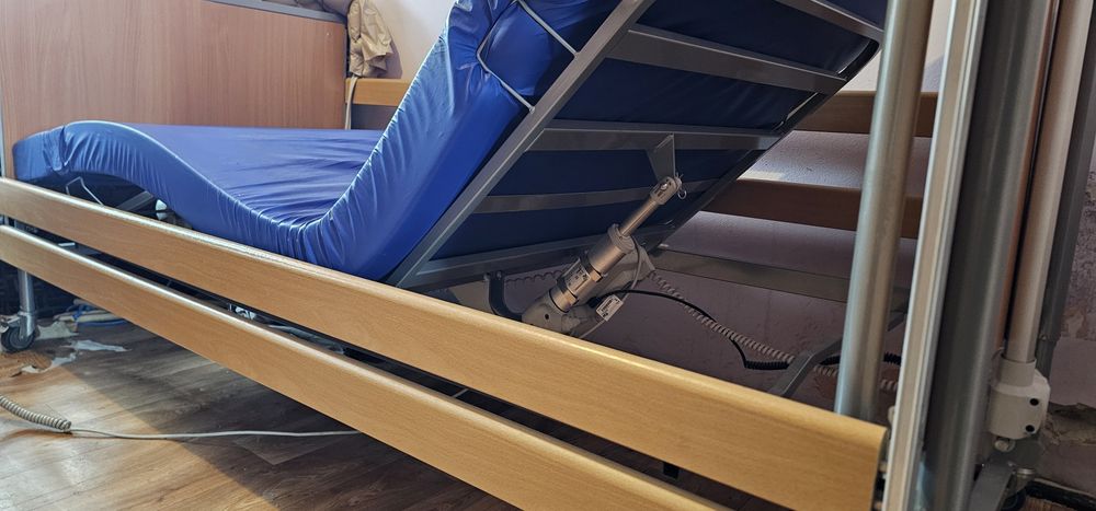 Łóżko rehabilitacyjne timago dream-tim plus metalowa konstrukcja pilot