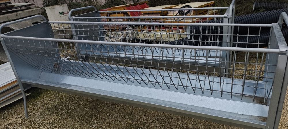 Manjedoura/Forrageira ovinos 150cm 200 cm e 250cm