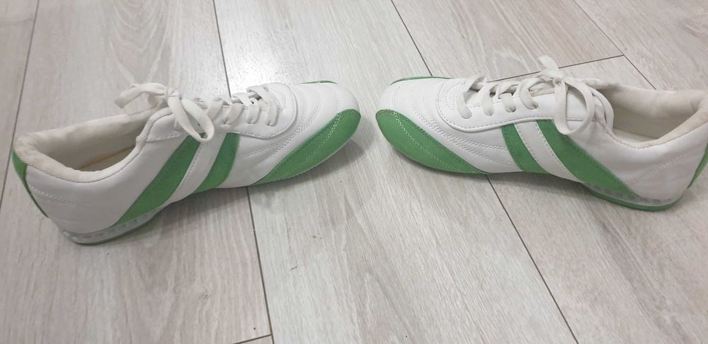 Adidasy damskie rozmiar 39