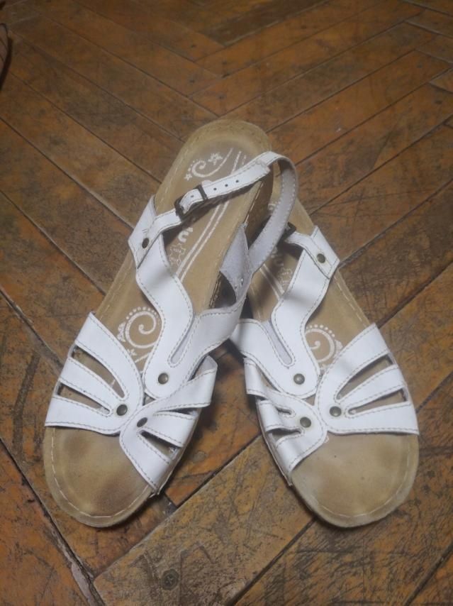 Белые босоножки сандалии сандали 41 размер