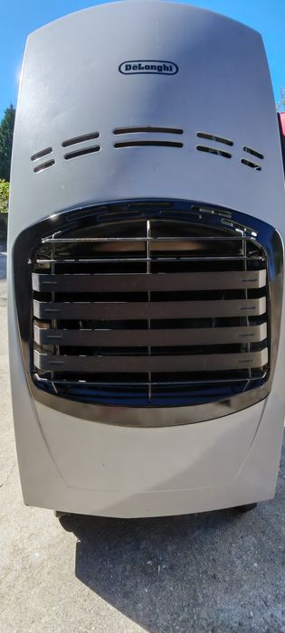 Aquecedor a gás Delongi