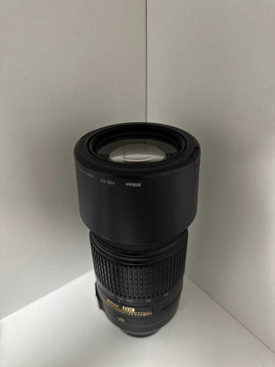 Продам объектив
Nikon 55-300mm f/4.5-5.6G ED DX VR AF-S Nikkor