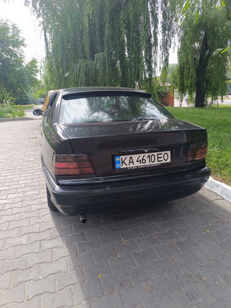 Продаю Bmw e36 1993,1.8 бензин