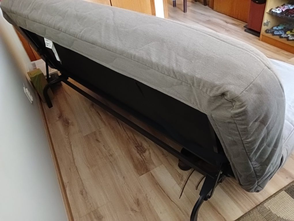 Sofá cama IKEA NYHAMN 3 lugares