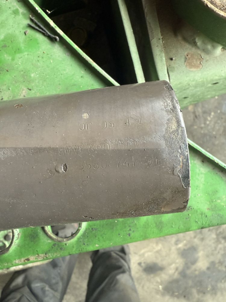 Siłownik podnośnika TUZ EHR Massey Ferguson MF 3050, 3060, 3070, 3080
