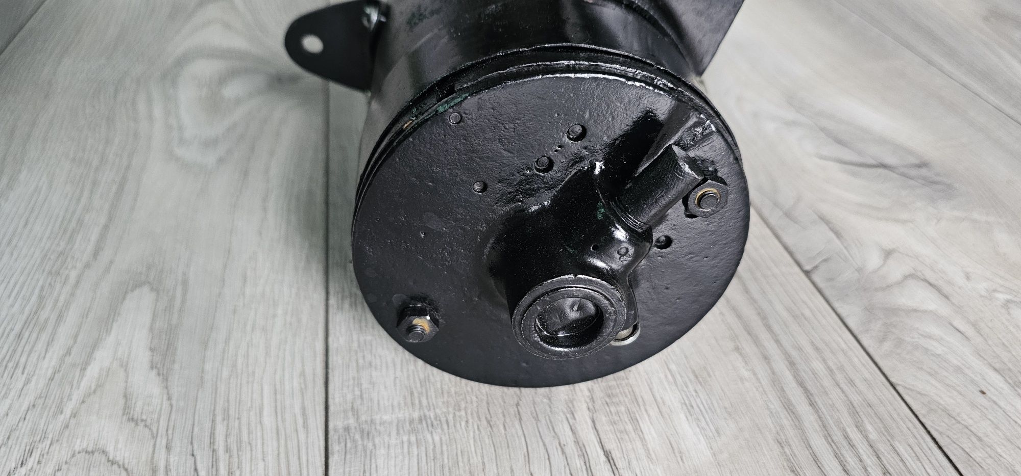 Gaz 67 czapajew  prądnica generator